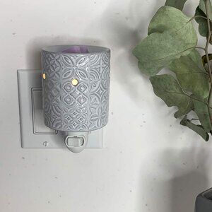 Scentsy Paloma Mini Warmer - New in Box